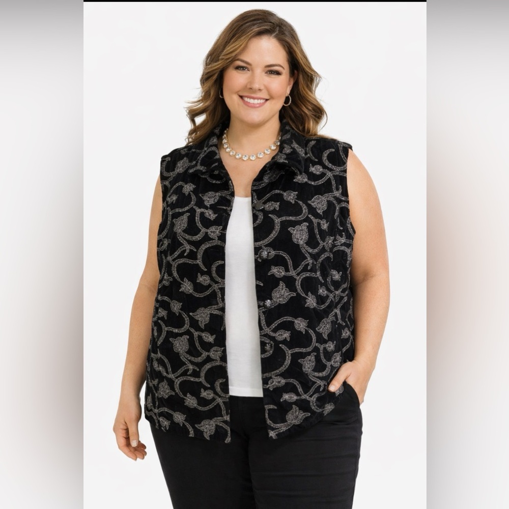 ALLISON DALEY Vest Size 18W Black Velvet with Raised Silver Flowers Curvy